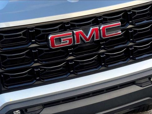 Used 2023 GMC Canyon Elevation w/ Convenience Package image 28