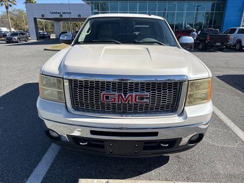 Used 2010 GMC Sierra 1500 SLT w/ White Diamond Tricoat Edition image 2