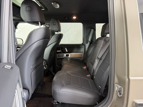 Used 2025 Mercedes-Benz G 63 AMG 4MATIC image 18