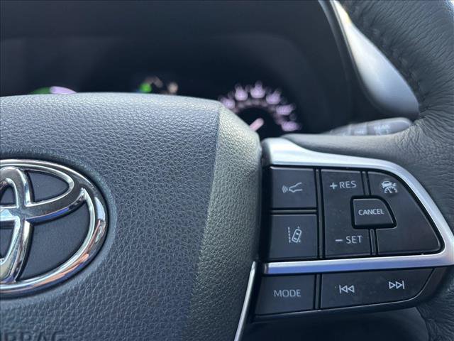 Used 2022 Toyota Sienna XLE AWD/4WD image 20