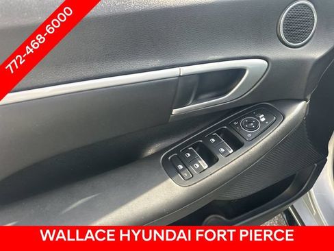 Used 2024 Hyundai Sonata SEL FWD image 16