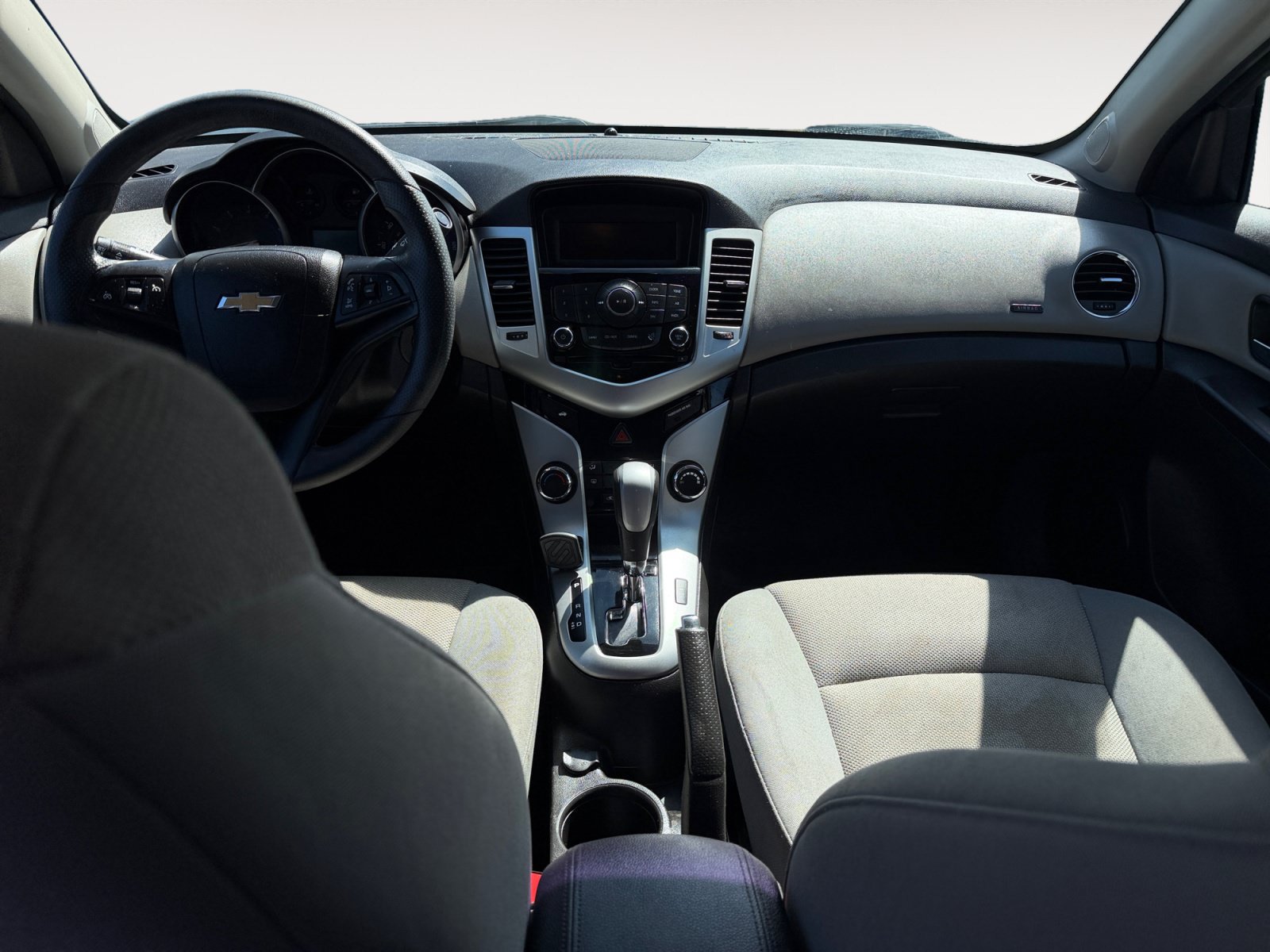 Used 2016 Chevrolet Cruze LT FWD image 10