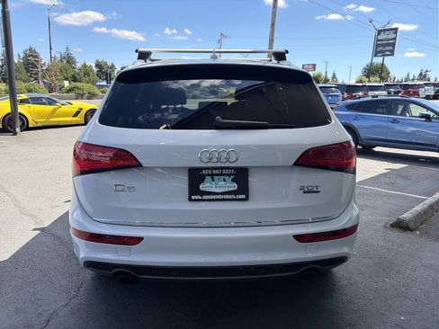 Used 2017 Audi Q5 2.0T Premium Plus w/ Technology Package AWD/4WD image 5