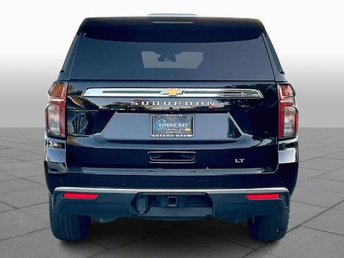 Used 2023 Chevrolet Suburban LT image 4