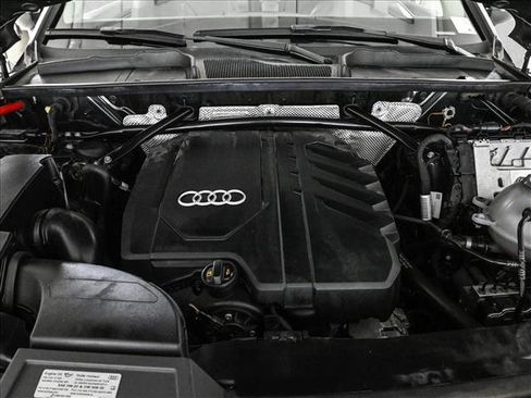 Used 2023 Audi Q5 2.0T Premium Plus w/ Premium Plus Package AWD/4WD image 24