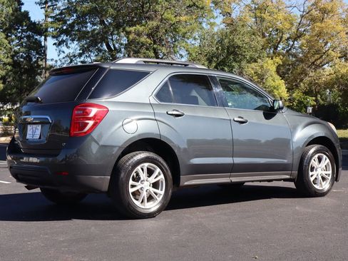 Used 2017 Chevrolet Equinox LT w/ Convenience Package image 5