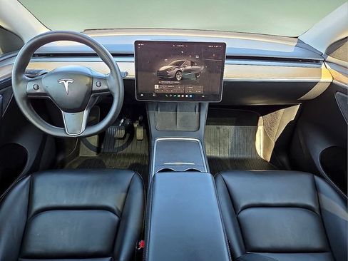 Used 2023 Tesla Model Y Long Range AWD/4WD image 13