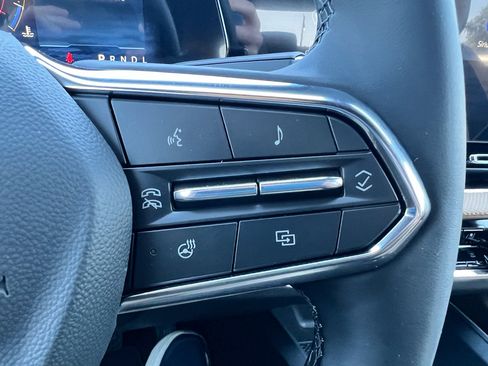 New 2026 Chevrolet Equinox ACTIV w/ Convenience Package III image 24