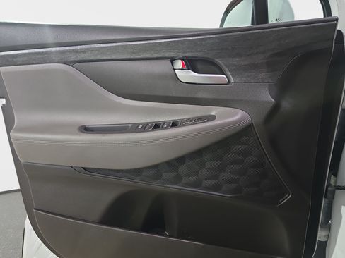 Used 2020 Hyundai Santa Fe SEL FWD image 24