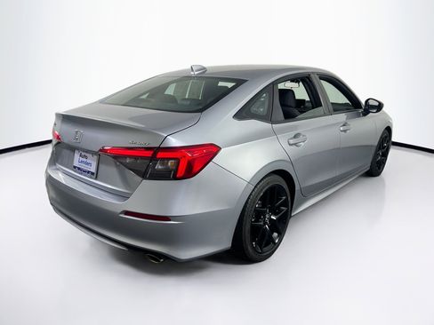 Used 2022 Honda Civic Sport image 5