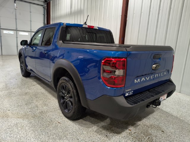 Used 2024 Ford Maverick Lariat w/ Black Appearance Package FWD image 8