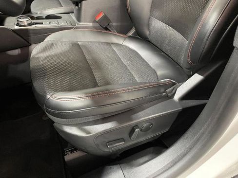 Certified 2025 Ford Escape ST-Line w/ Cold Weather Package image 19