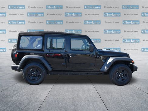 Used 2024 Jeep Wrangler Unlimited Sport AWD/4WD image 4