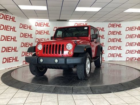 Used 2009 Jeep Wrangler X AWD/4WD image 3