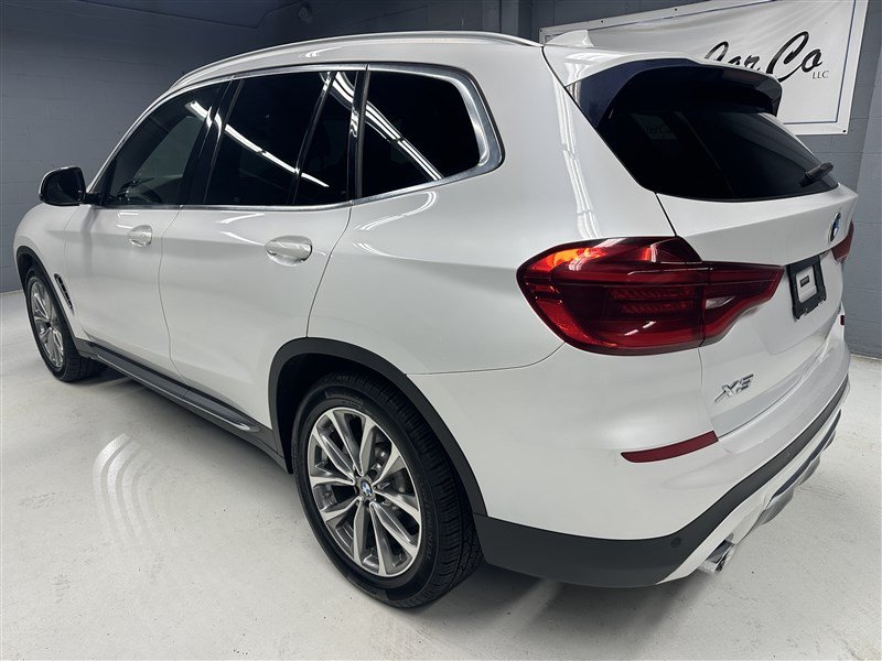 Used 2018 BMW X3 xDrive30i w/ Premium Package AWD/4WD image 4