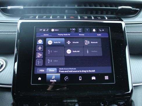 Used 2025 Jeep Grand Cherokee Laredo w/ Luxury Tech Group I image 20