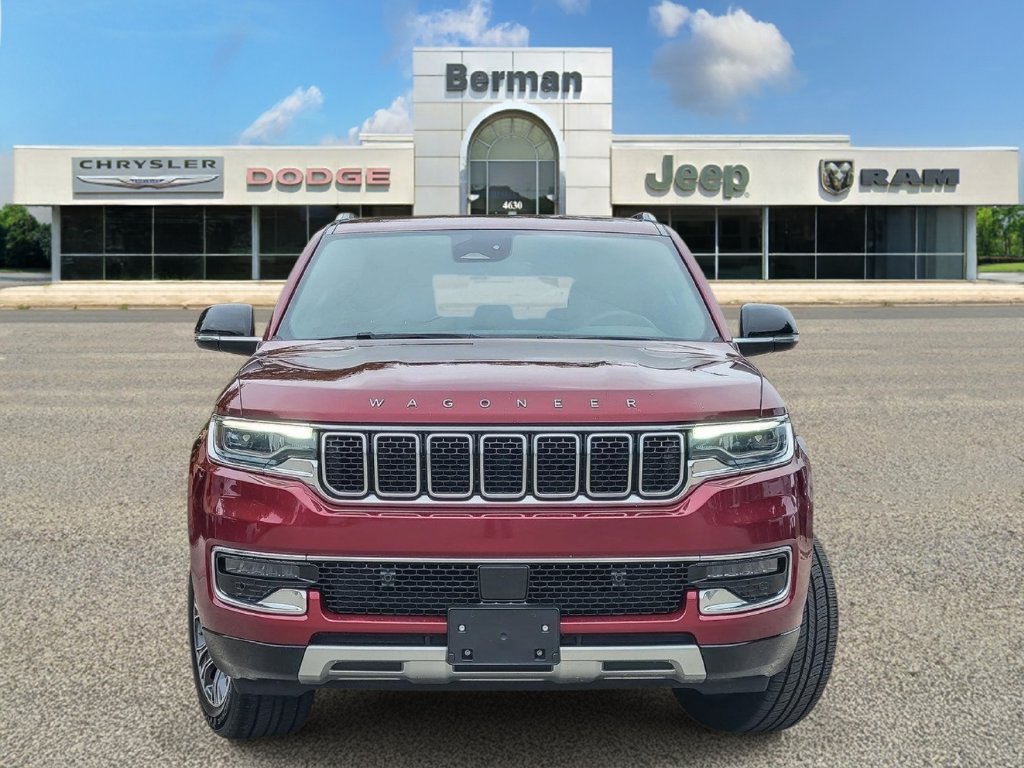 Used 2024 Jeep Wagoneer Series II w/ Flexible Seating Group RWD image 6