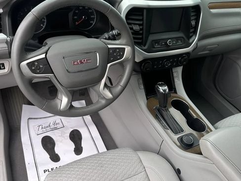 Used 2019 GMC Acadia SLE FWD image 10