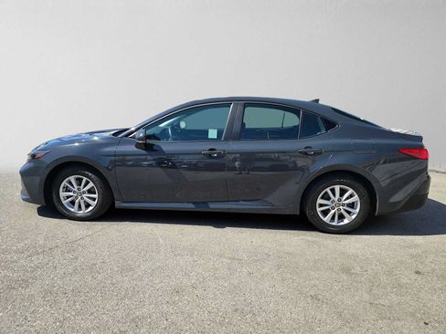 Used 2025 Toyota Camry LE FWD image 6