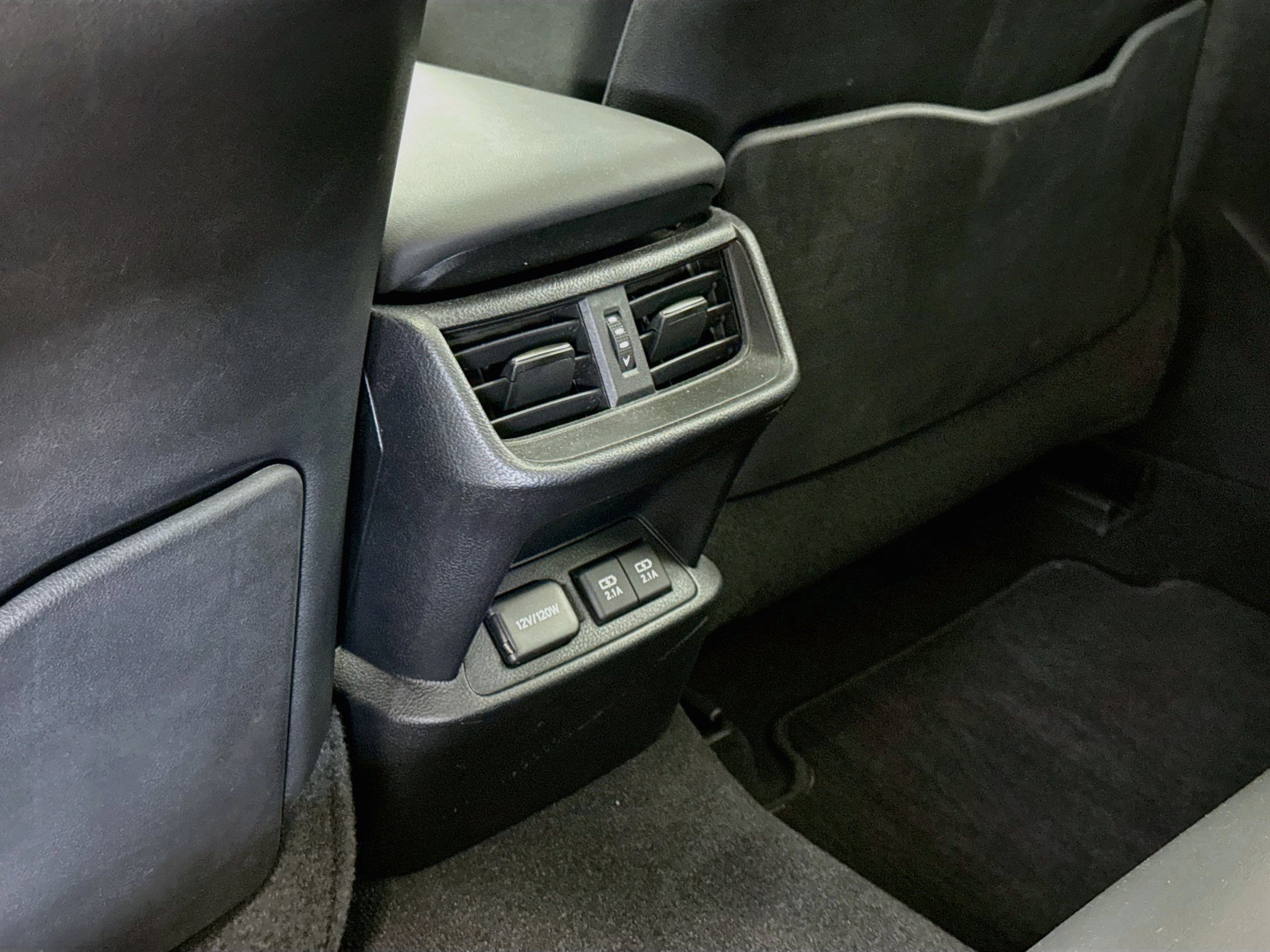 Used 2019 Lexus ES 300h w/ Premium Package FWD image 28