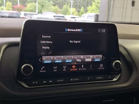 Used 2023 Nissan Rogue SV w/ SV Premium Package FWD image 22