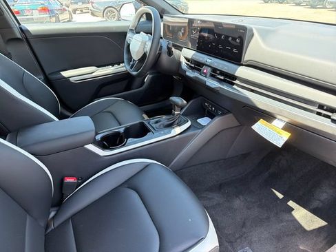 New 2026 Kia K4 EX FWD image 22