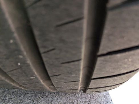 Used 2025 Nissan Z Performance w/ Floor Mat Package image 12