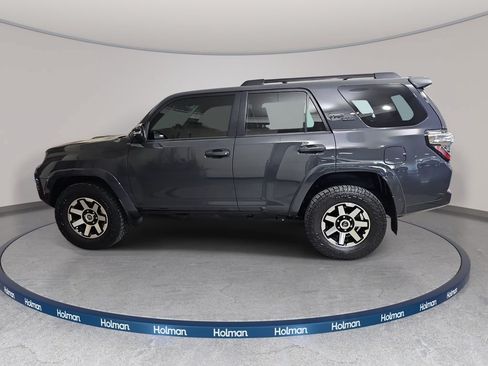Used 2024 Toyota 4Runner TRD Off-Road Premium w/ Moonroof Package AWD/4WD image 9