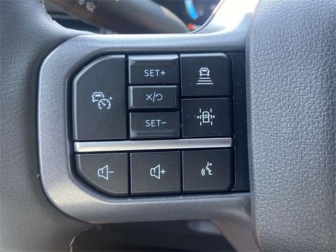 New 2026 Ford F250 Lariat w/ Black Appearance Package image 17