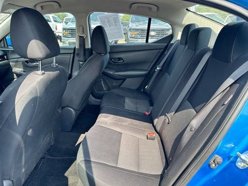 Used 2024 Nissan Sentra SV FWD image 22
