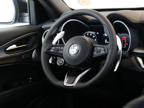New 2025 Alfa Romeo Stelvio Sprint image 33