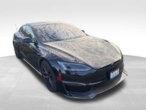 Used 2021 Tesla Model S Plaid image 6