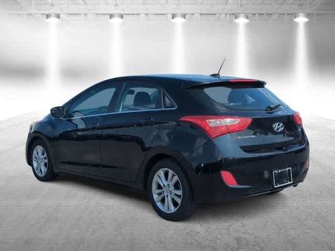 Used 2015 Hyundai Elantra GT FWD image 6