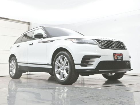 Used 2019 Land Rover Range Rover Velar R-Dynamic SE AWD/4WD image 24