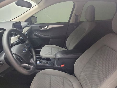 Used 2020 Ford Escape SE FWD image 17