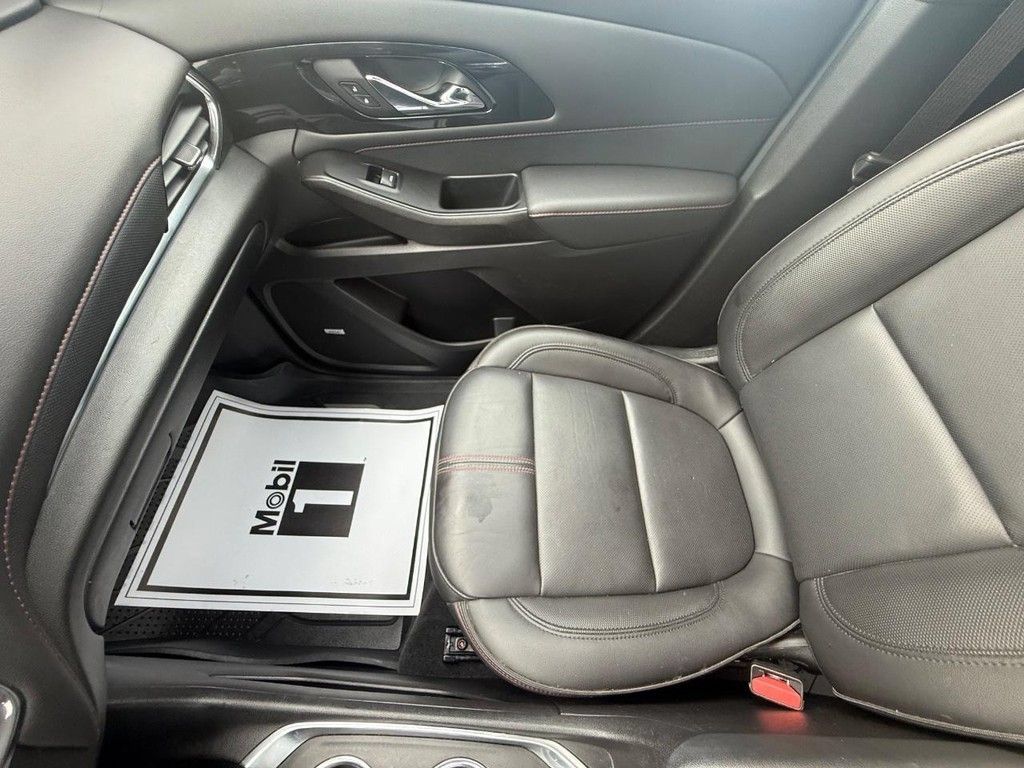 Used 2023 Chevrolet Traverse RS w/ LPO, Floor Liner Package AWD/4WD image 29