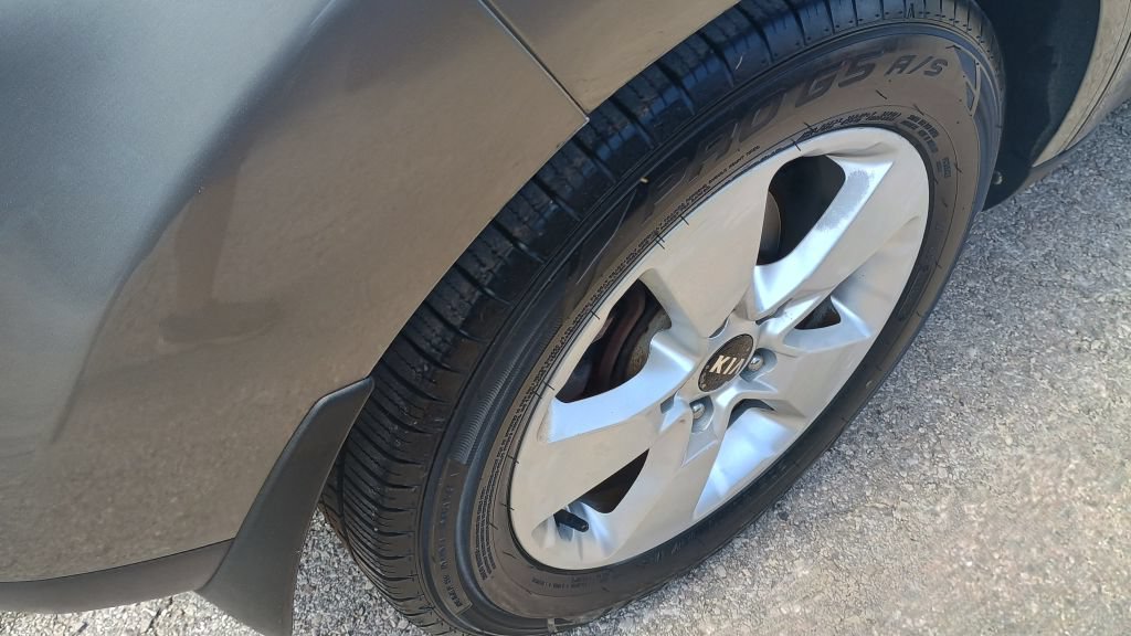 Used 2018 Kia Soul FWD image 30