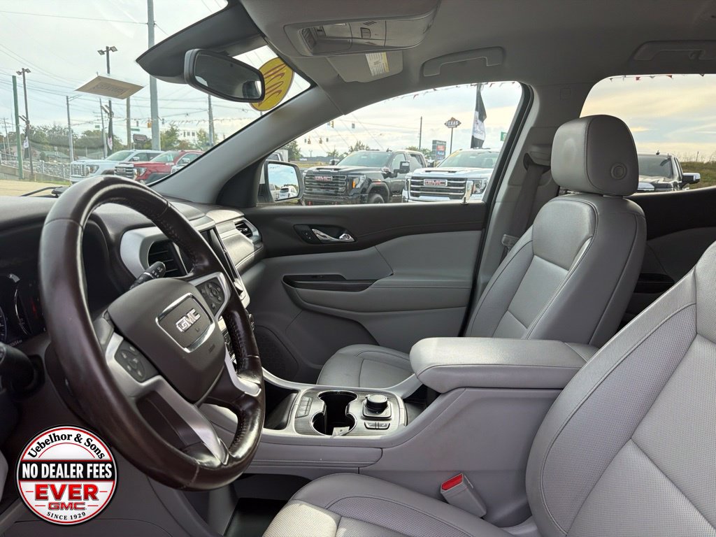 Used 2020 GMC Acadia SLT w/ Driver Alert Package II AWD/4WD image 24