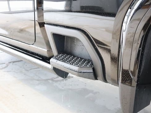 New 2026 GMC Sierra 3500 Denali w/ Denali Reserve Package image 9