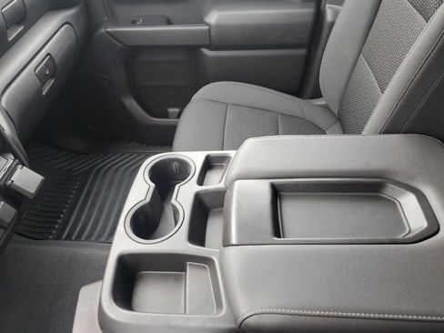 Used 2021 Chevrolet Silverado 1500 Custom image 24