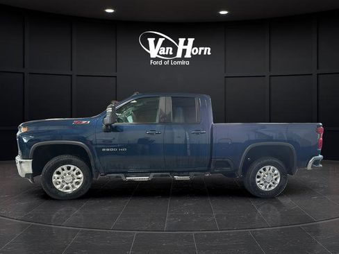 Used 2020 Chevrolet Silverado 2500 LT w/ All Star Edition AWD/4WD image 4