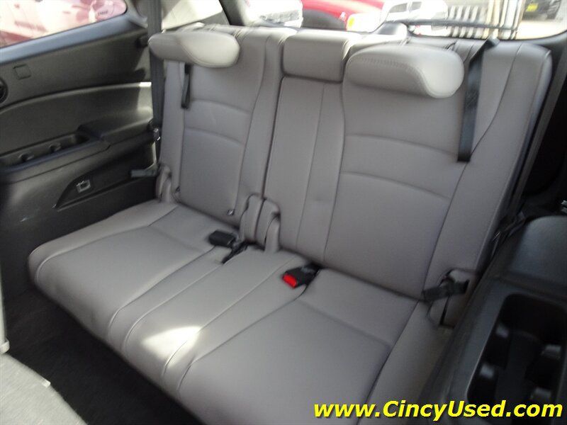 Used 2017 Honda Pilot Touring image 13