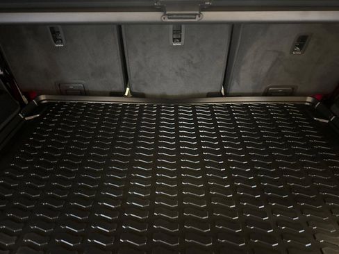 New 2025 Audi Q6 e-tron Premium Plus image 14