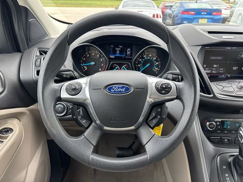 Used 2014 Ford Escape SE w/ Equipment Group 201A image 13