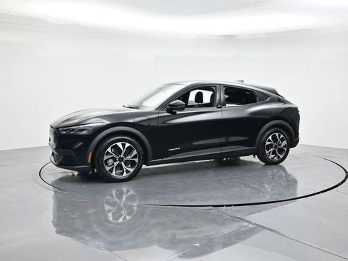 Used 2025 Ford Mustang Mach-E Select image 5