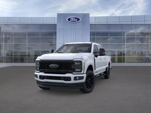 New 2025 Ford F350 XLT w/ Black Appearance Package image 2