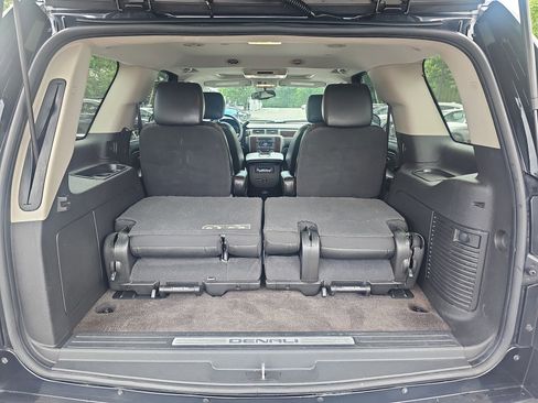 Used 2011 GMC Yukon Denali AWD/4WD image 29