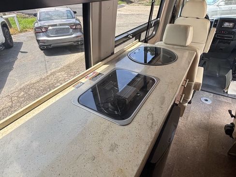 Used 2015 Mercedes-Benz Sprinter 3500 image 26