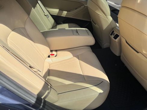 Used 2015 Hyundai Genesis 3.8 w/ Option Group 03 image 33