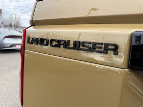 New 2026 Toyota Land Cruiser Base image 8